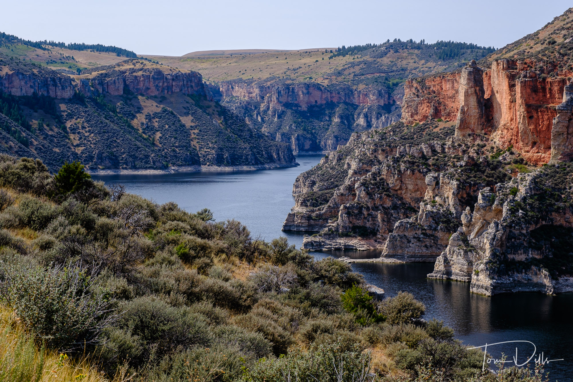 the-upper-side-of-yellowtail-dam-and-reservoir-tom-dills-photography